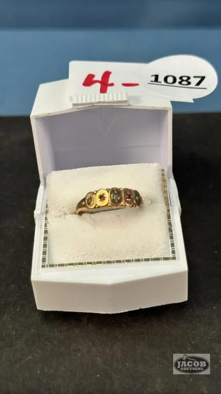 (5) STONE FAMILY THIN GOLD RING (WELL WORN)