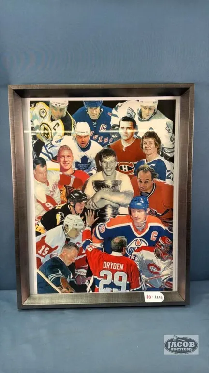 HOCKEY PLAYERS PICTURE FROM 1960'S UPWARDS
