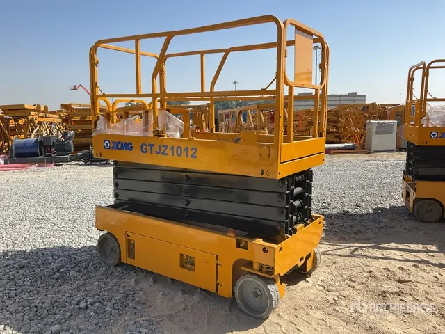 2018 XCMG GTJZ1012 Electric Scissor Lift