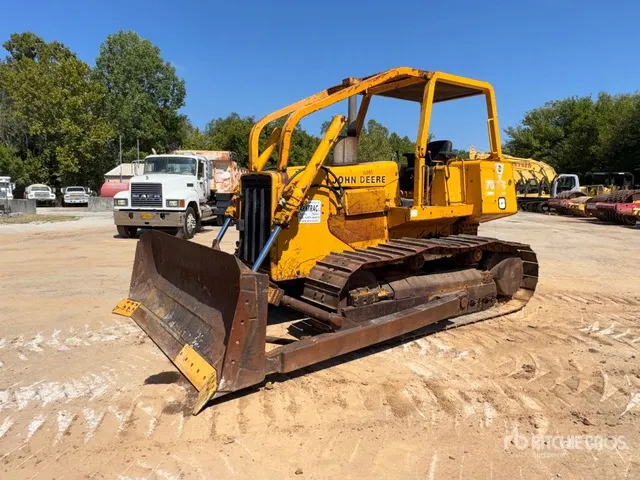 1990 John Deere 750B Crawler Dozer