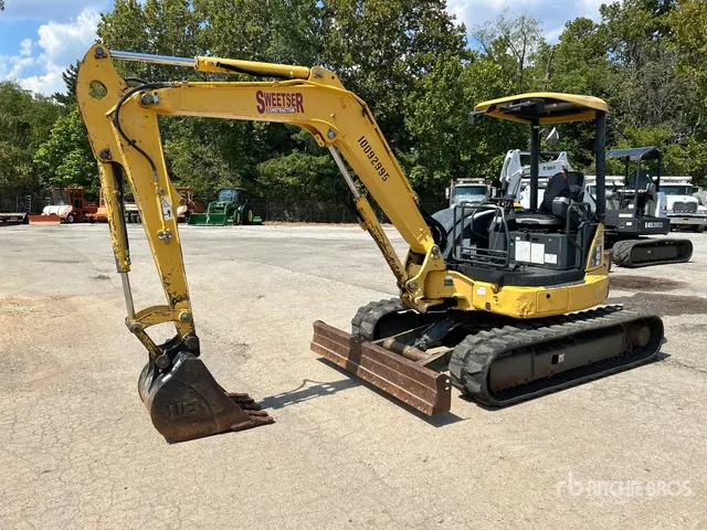 2012 Komatsu PC45MR-3 Mini Excavator