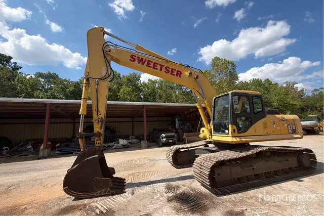 2005 Komatsu PC270LC-7 Tracked Excavator