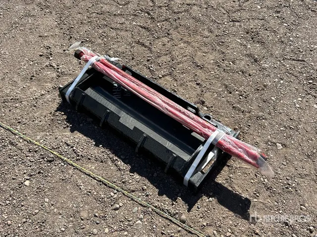 2026 GIYI GY-BF39 39 in Mini Skid Steer Bale Spear (Unused)