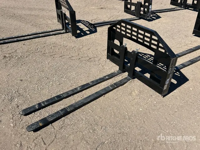 2026 GIYI GY-DHC 60 in Skid Steer Forks (Unused)