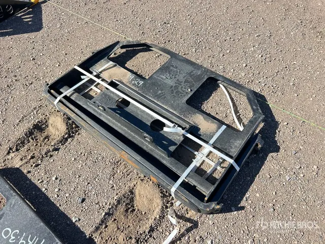 2026 GIYI GY-FR47 48 in Mini Skid Steer Forks (Unused)