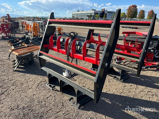 2026 GIYI GY-FR70 70 in Skid Steer Ripper Scarifier (Unused)