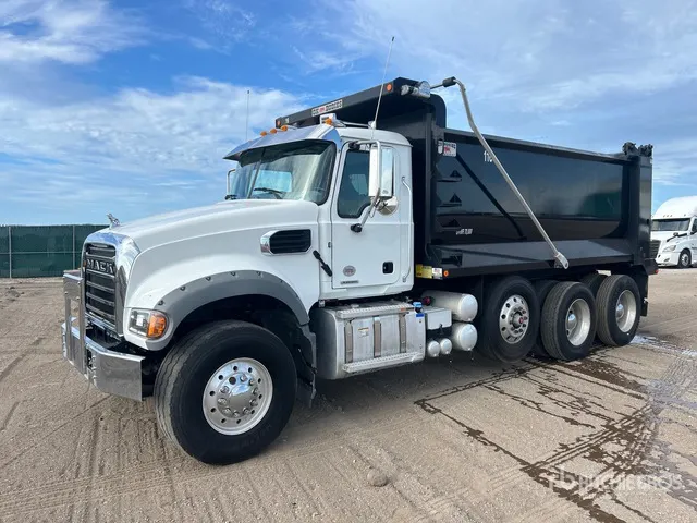 2025 Mack GR84F 8x4 Tri/A Dump Truck
