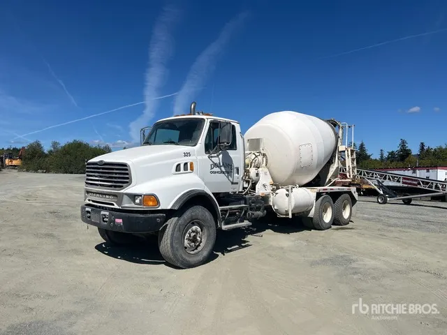 2005 Sterling LT8500 6x4 Mixer Truck