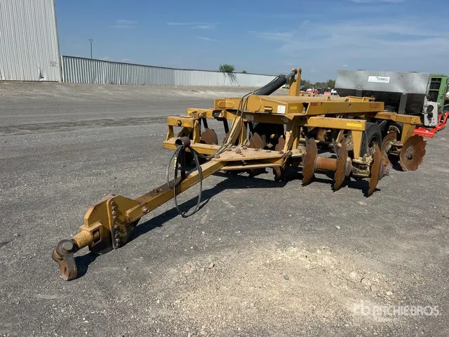 2016 Rome TRCW-16 12 ft 6 in Pull Offset Disc Harrow