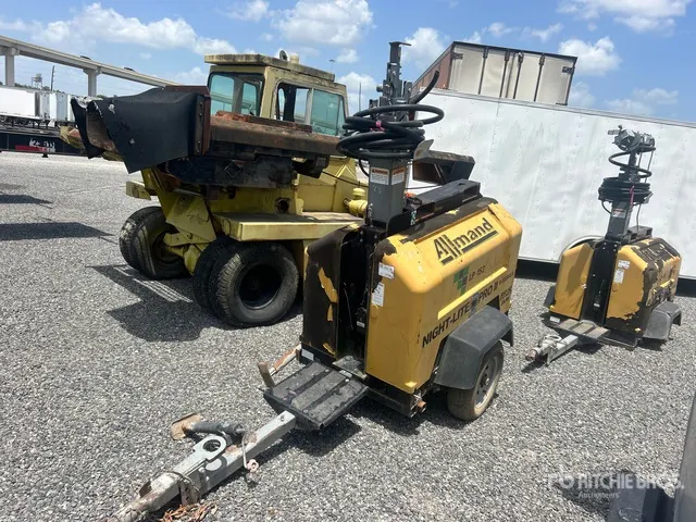 2014 Allmand Night-Lite Pro II 8 kW Light Tower (Inoperable)