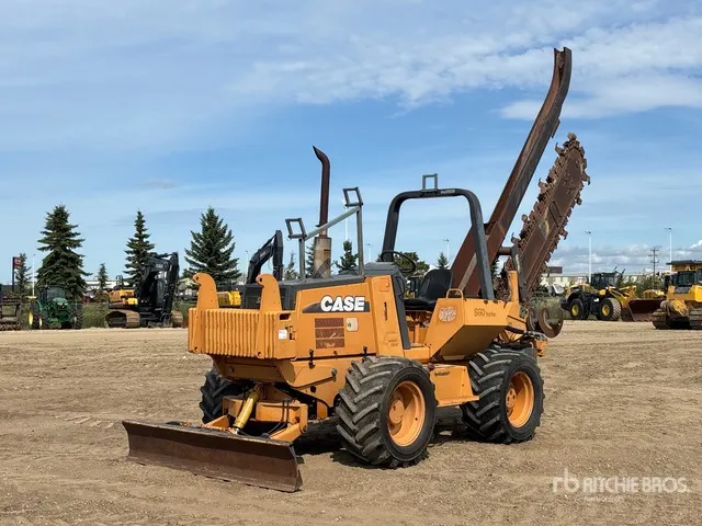 2004 Case 960 4x4x4 Trencher