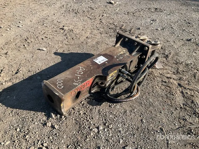 JCB 1000 mm Hydraulic Breaker