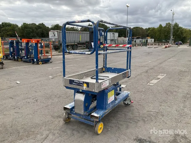 2016 JLG Power Tower Electric Scissor Lift