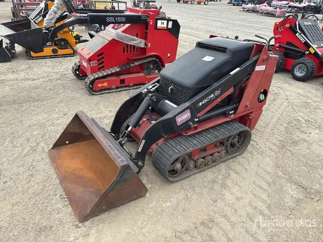 2011 Toro TX525 Mini Compact Track Loader