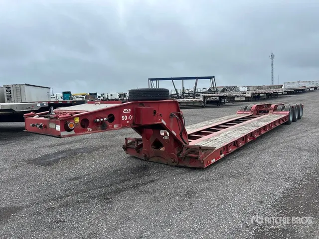 1990 Tusco Tri/A Removable Gooseneck Lowboy Trailer