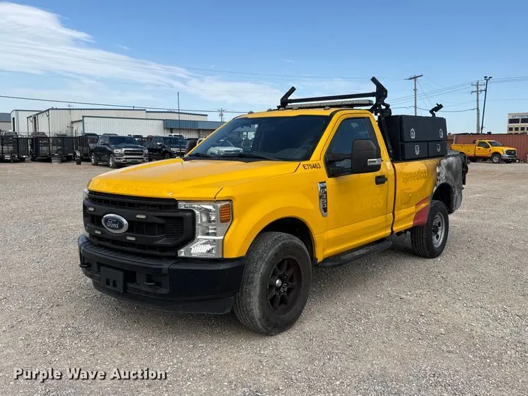 2022 Ford F350 Super Duty pickup truck