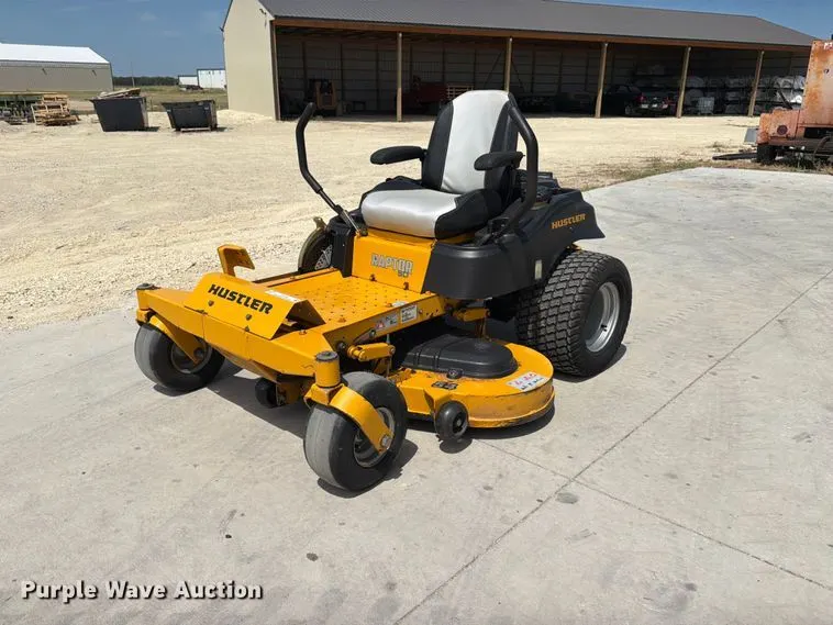 2016 Hustler Raptor SD ZTR lawn mower
