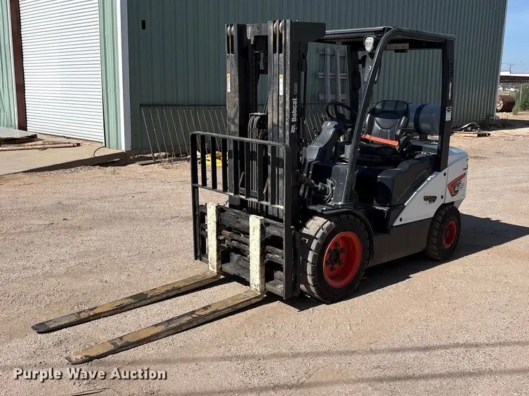 Bobcat G35NC-7 forklift
