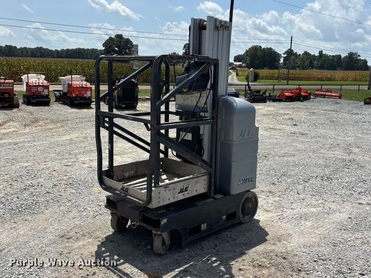 JLG 20MVL vertical lift