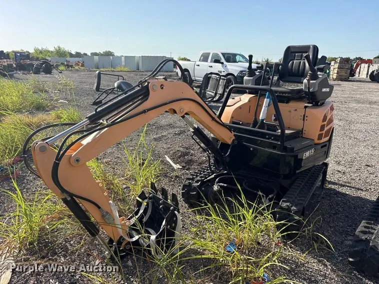 2024 Erie EM15 mini excavator