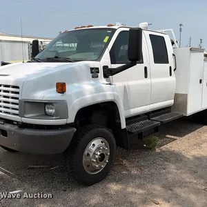 2008 Chevrolet C5500 Crew Cab utility / service truck