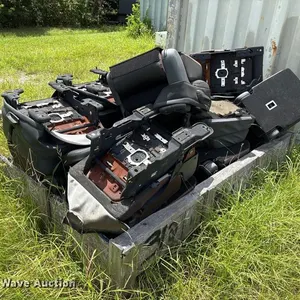 (14) pickup truck seats