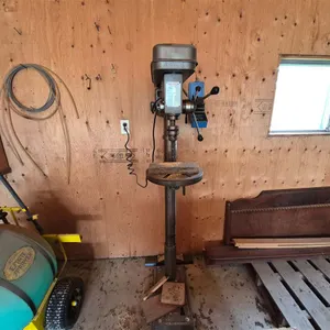 Superior SI-25 Heavy Duty Drill Press
 UNRESERVED