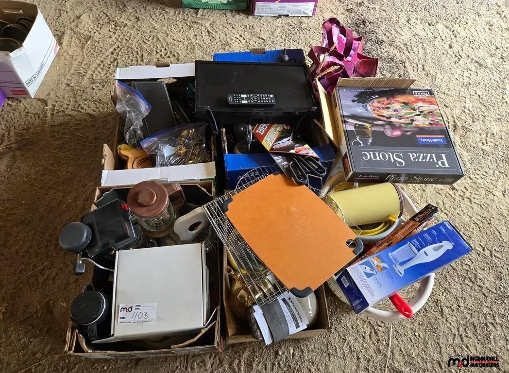 Assorted Kitchenware and Small Appliances
UNRESERVED