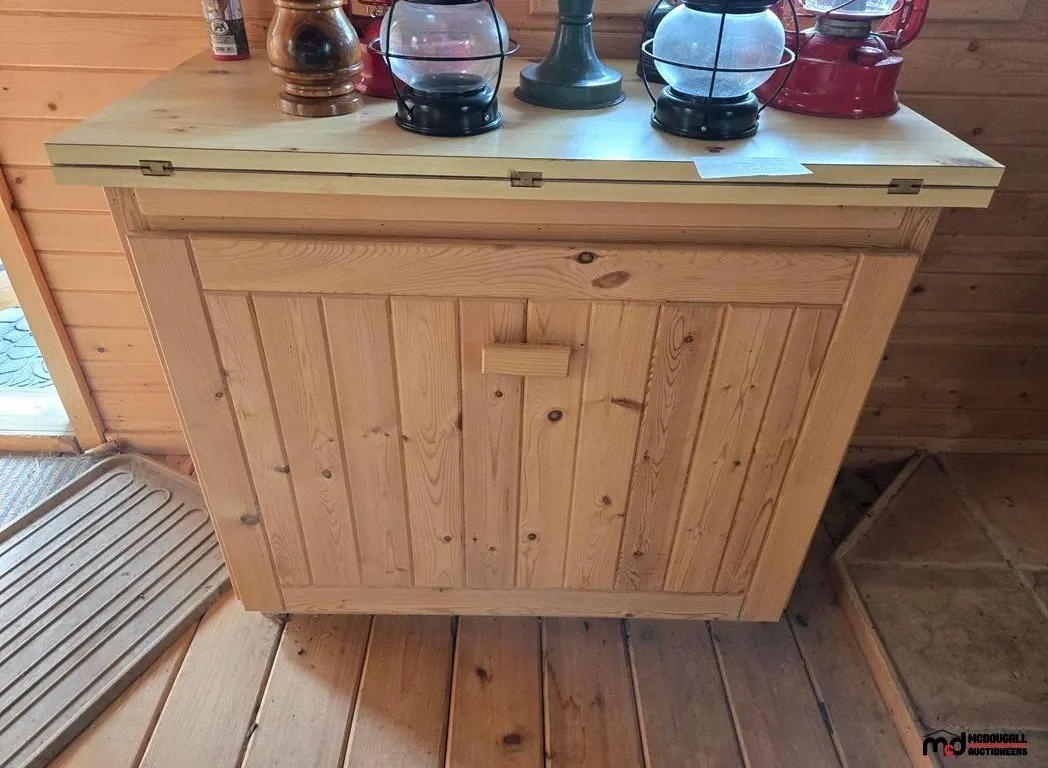 Cedar Wood Storage Cabinet
UNRESERVED