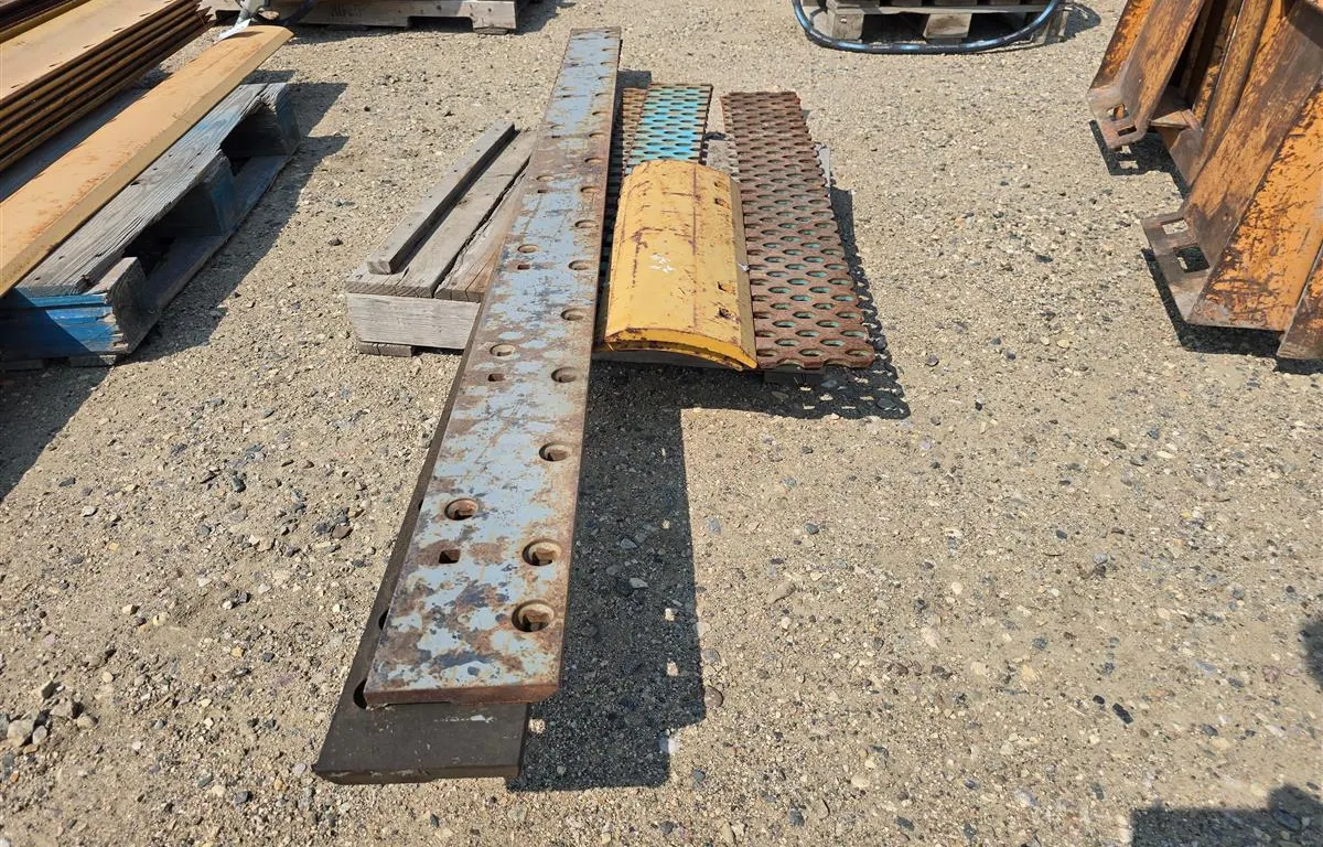 Assorted Grader Blades
UNRESERVED