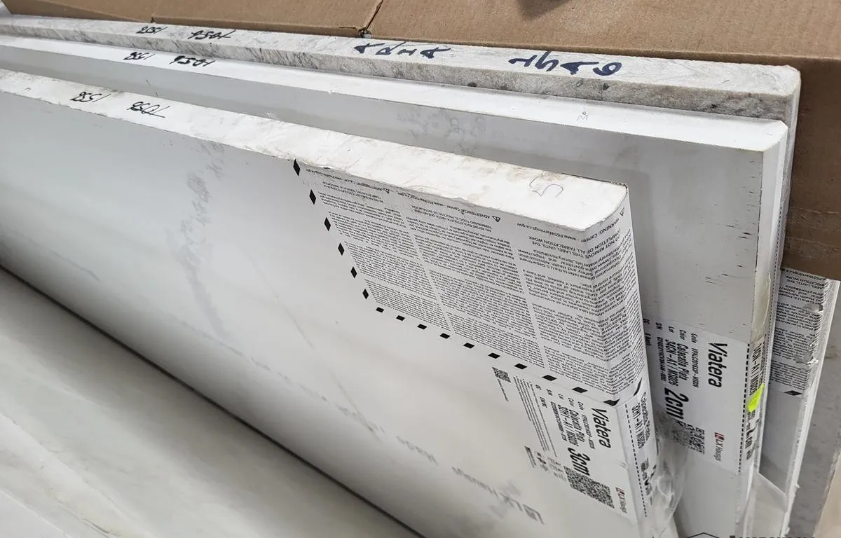 (4) Assorted 1/2 Sized Quartz Slabs
UNRESERVED