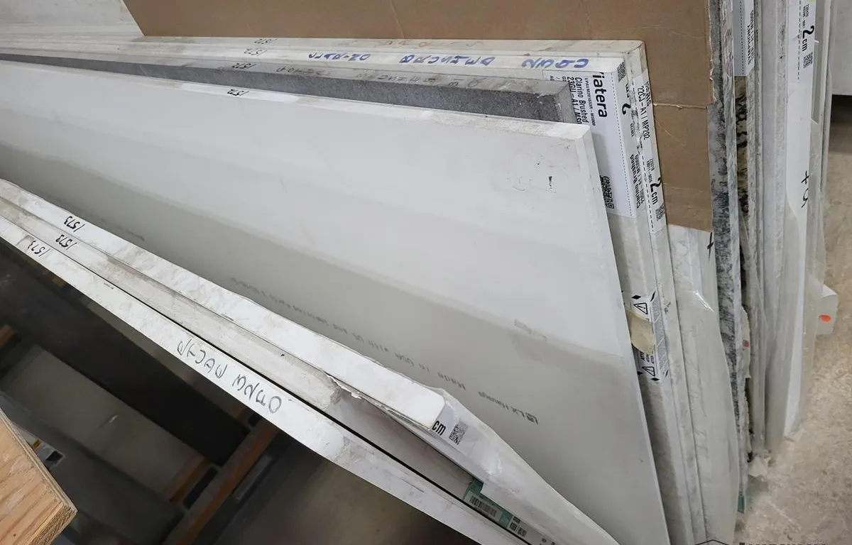 (4) Assorted 1/2 Sized Quartz Slabs
UNRESERVED