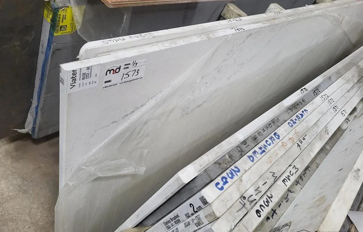 (3) Assorted 1/2 Sized Quartz Slabs
UNRESERVED