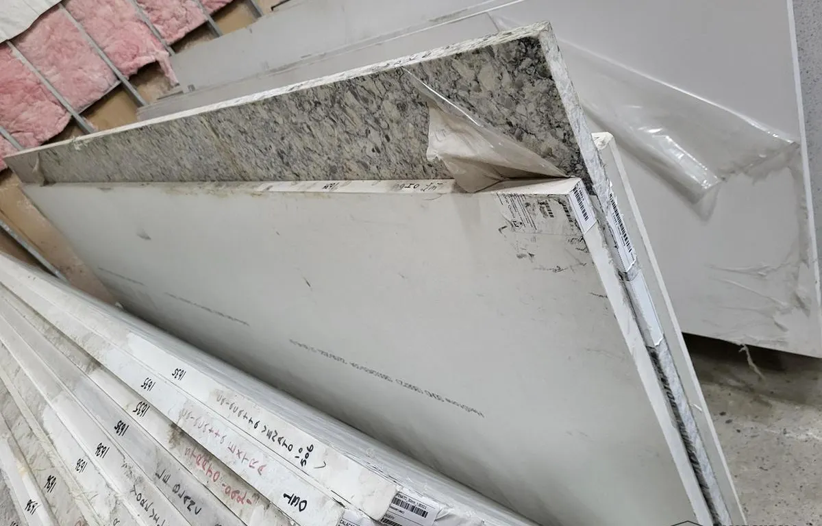 (4) Assorted 1/2 Sized Quartz Slabs
UNRESERVED