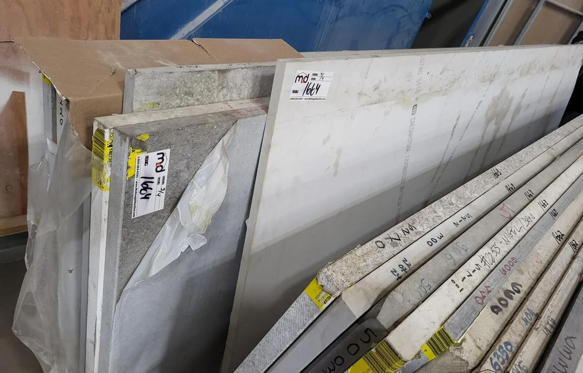 (4) Assorted 1/2 Sized Quartz Slabs
UNRESERVED
