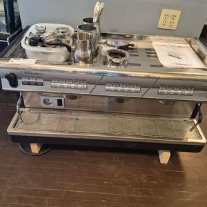 Nuova Simonelli Appia 3-Group Espresso Machine
 UNRESERVED