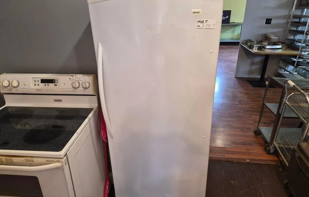 Kenmore Refrigerator
UNRESERVED