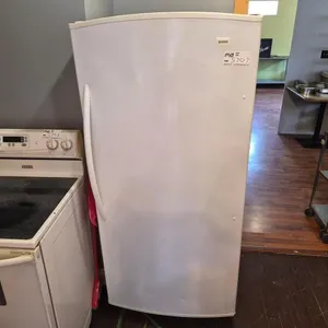 Kenmore Refrigerator
 UNRESERVED