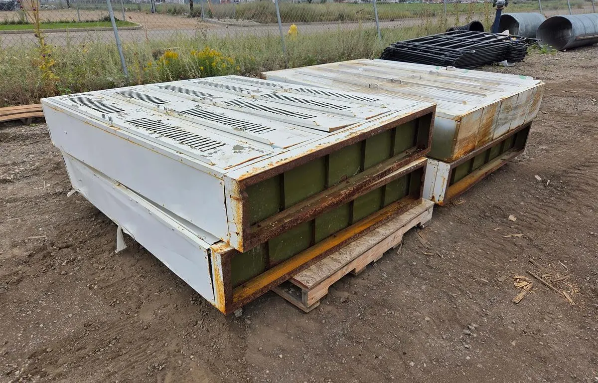 (4) Steel Lockers (Rough Condition)
UNRESERVED