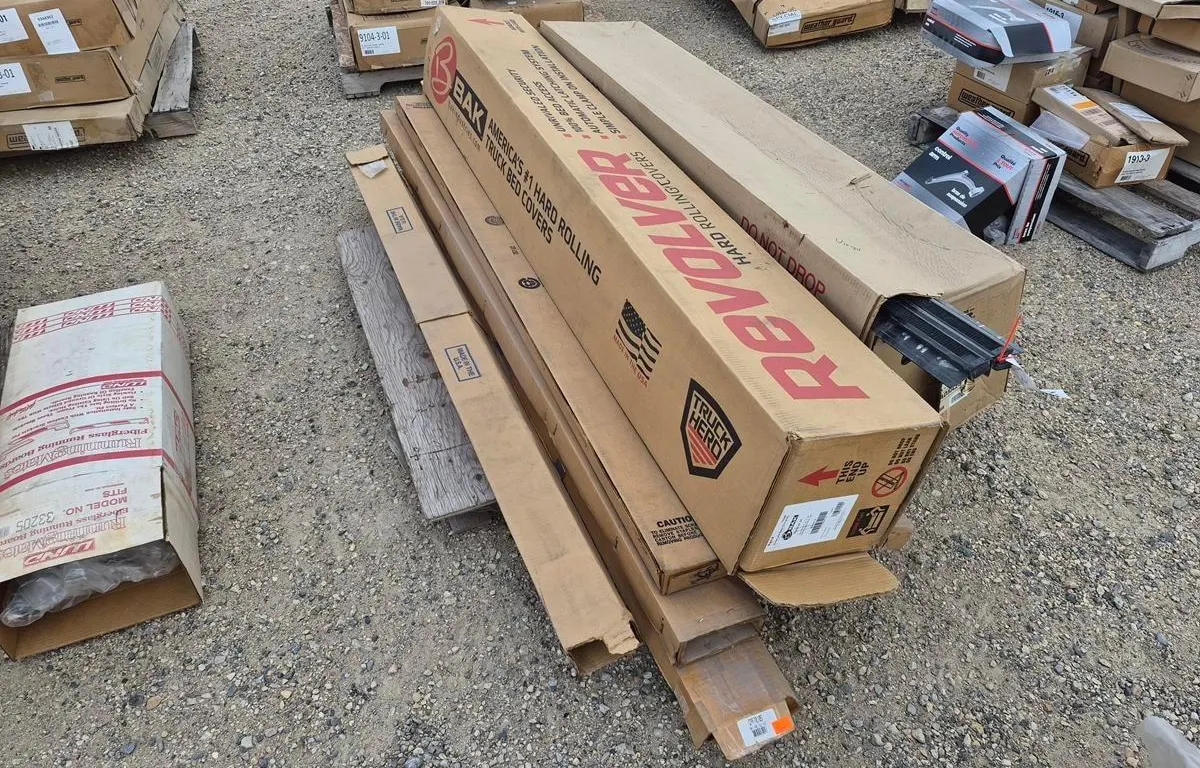 Truck Bed Covers, Tonneau Cover and Misc
UNRESERVED