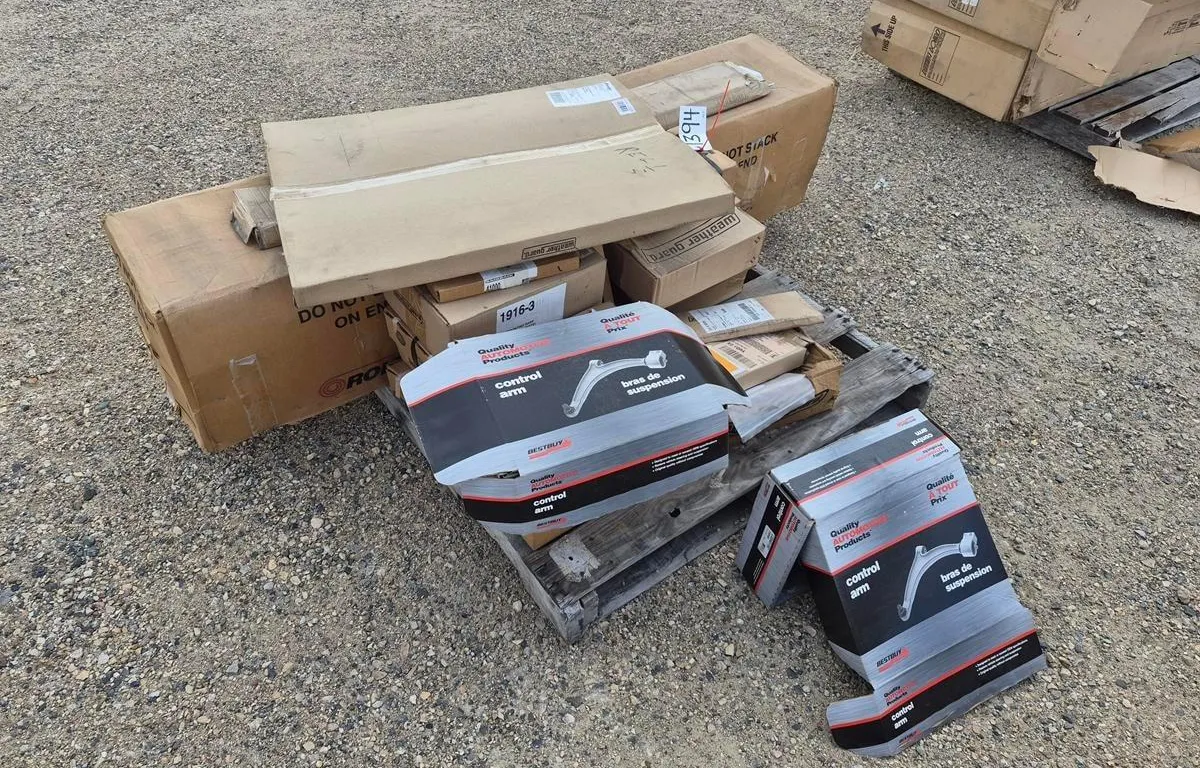 Assorted Weather Guard Truck Parts and Accessories
UNRESERVED