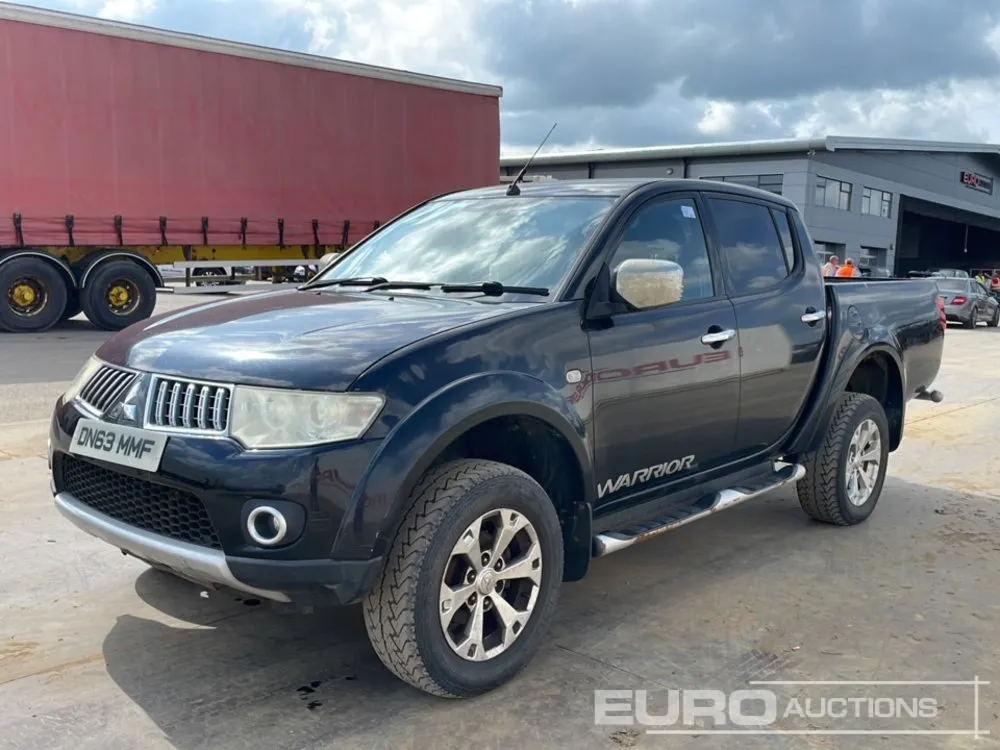 2013 Mitsibishi L200 Warrior