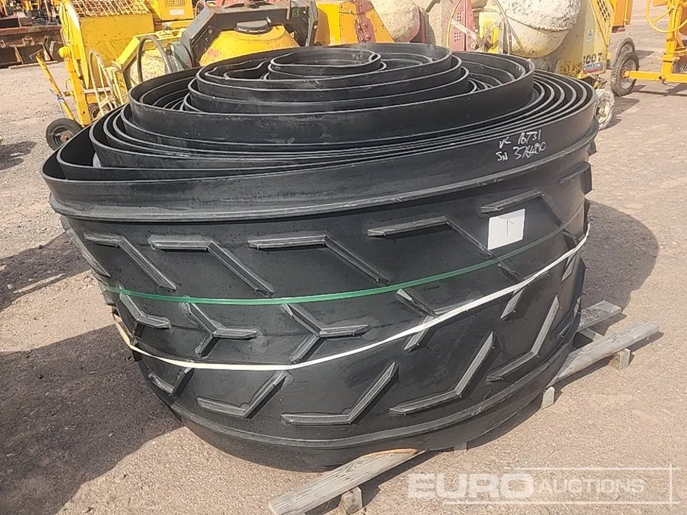 Roll of Chevron Conveyor Belt