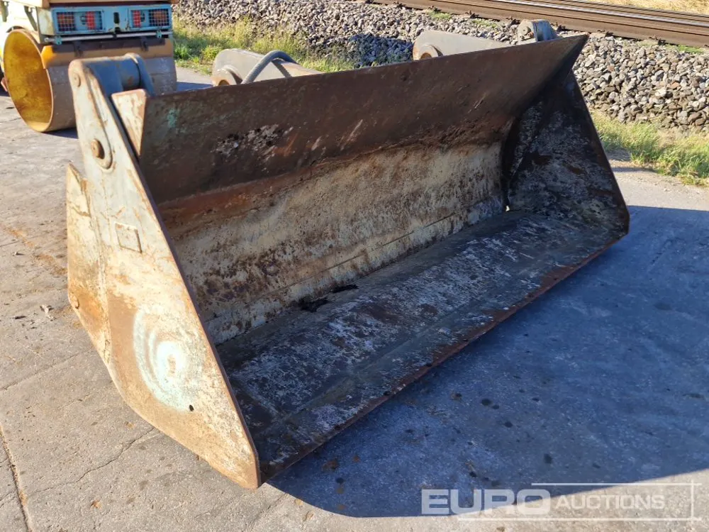 83" 4in1 Bucket to suit Wheeled Loader