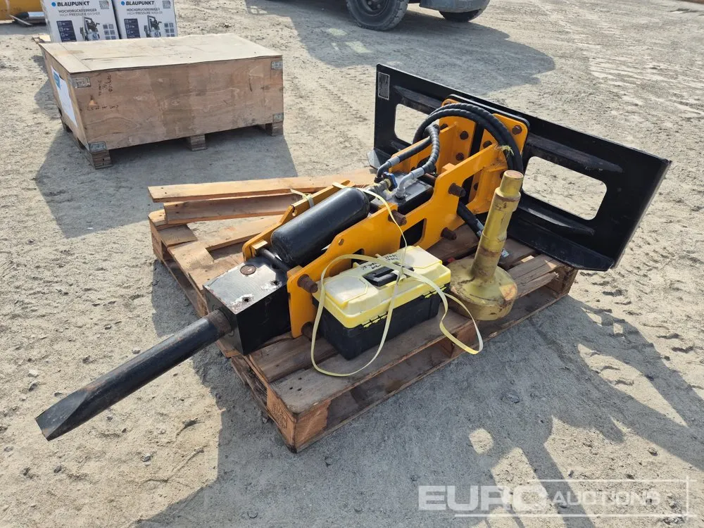 Unused Hydraulic Breaker to suit Skidsteer