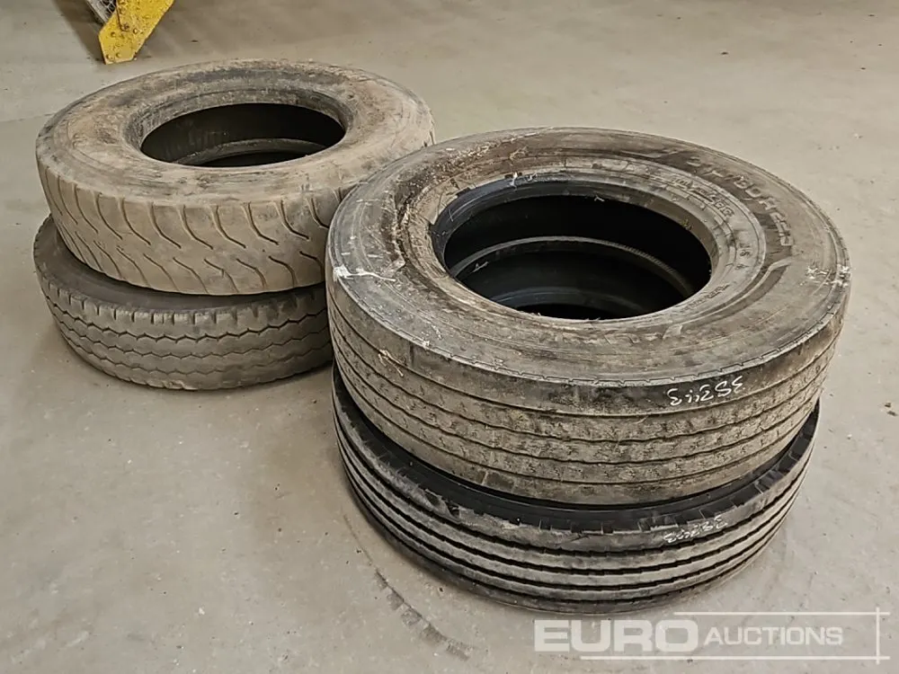 315/80R22.5 Tyre (4 of)