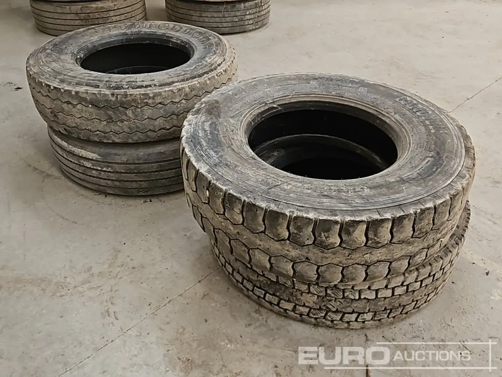 315/80R22.5 Tyre (4 of)
