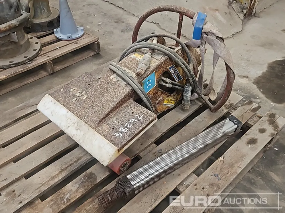 Idrobenne Hydraulic Rotating Block Grab to suit Crane