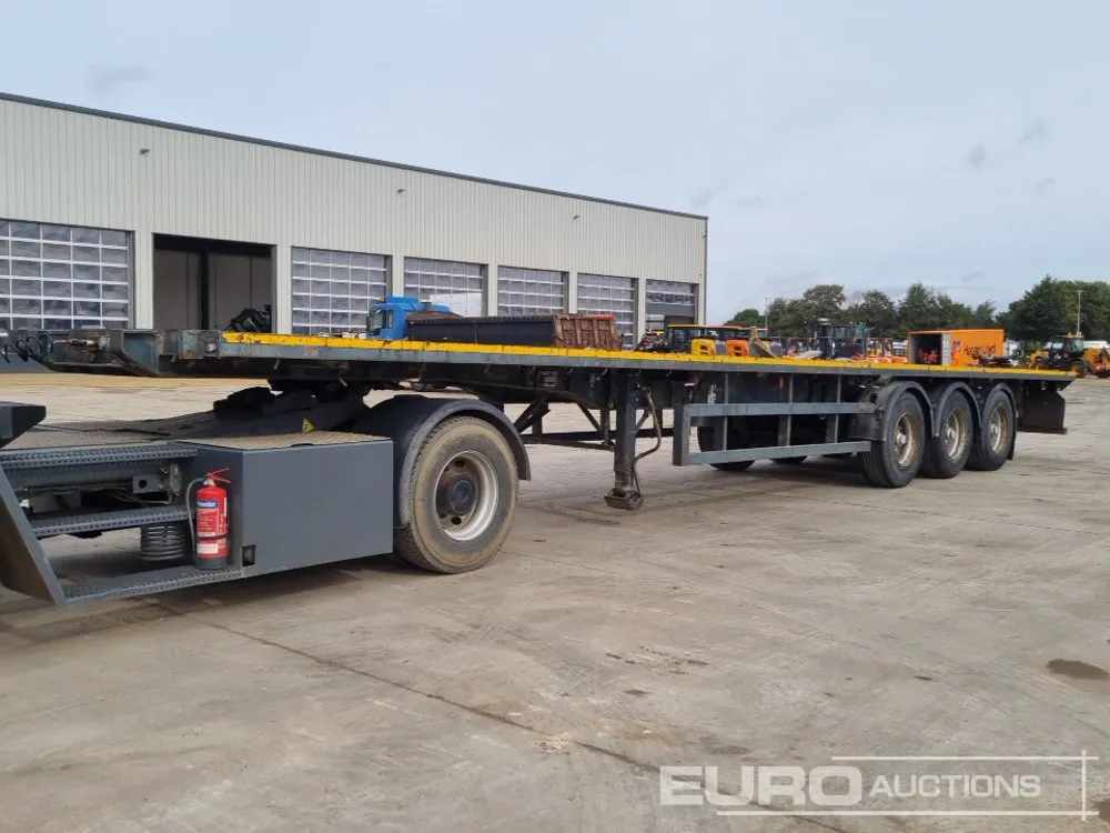 SLEMISH Tri Axle Flat Bed Trailer