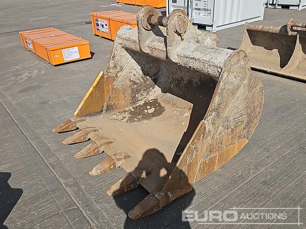 Strickland 60" Digging Bucket 80mm Pin to suit 20 Ton Excavator